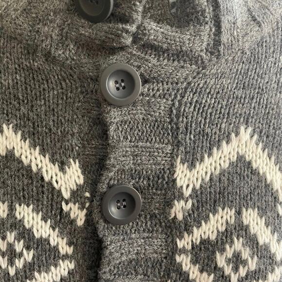 Davis & Squire Gray Fair Isle Knit Sweater with Button Neck - Size M - Picture 2 of 5